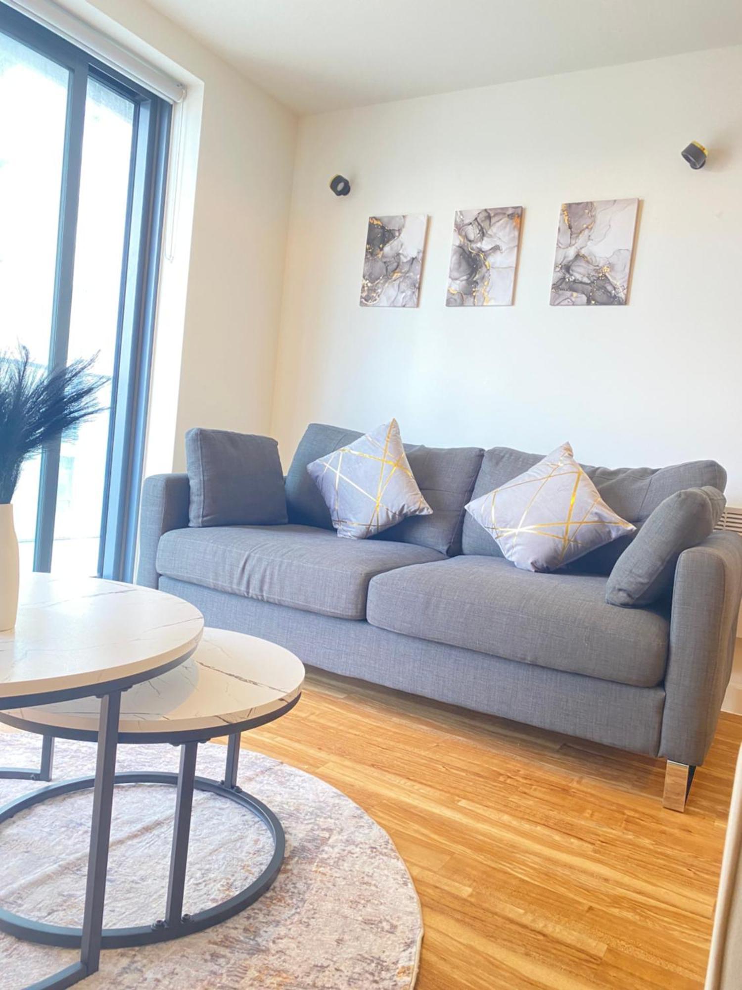 Luxury 2-Bed High-Rise In Manchester With Parking Εξωτερικό φωτογραφία